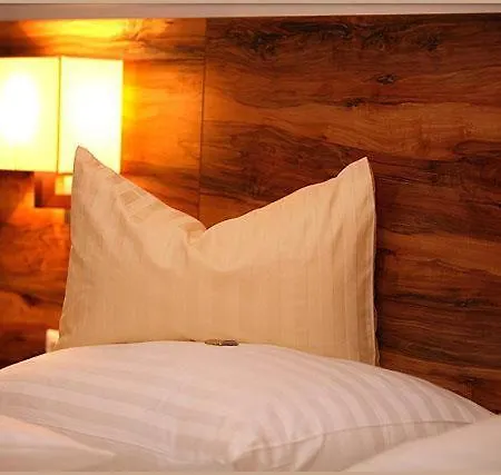 Relax- & Wanderhotel Poppengut هينترستودر