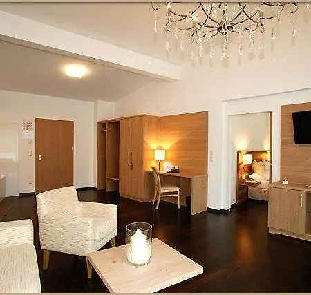 Relax- & Wanderhotel Poppengut 4*