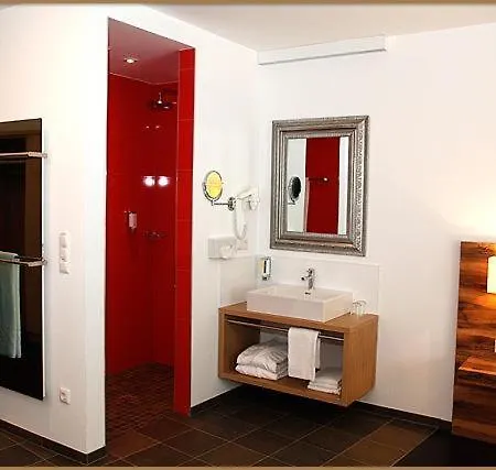 Relax- & Wanderhotel Poppengut ホテル