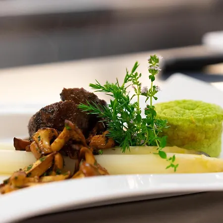 Relax- & Wanderhotel Poppengut 4* 힌터스토더