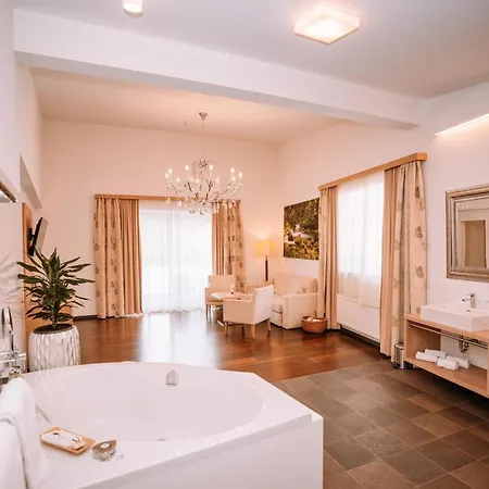 Hotel Relax-&wanderhotel Poppengut 4*