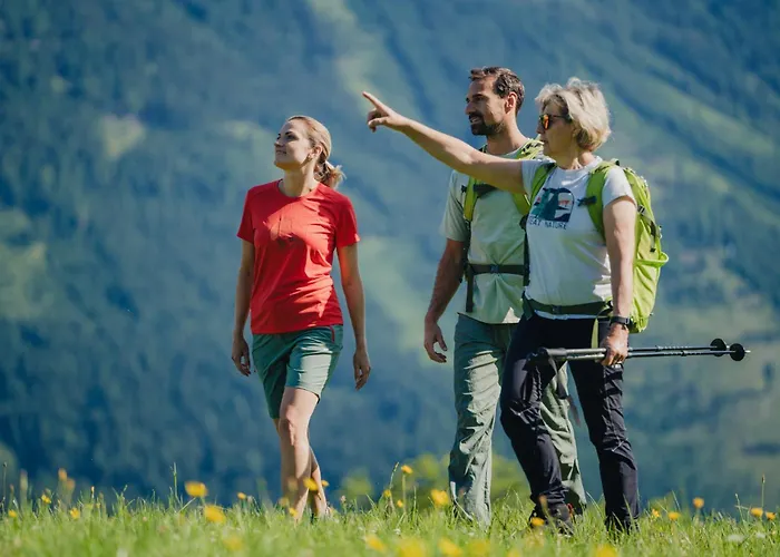 Relax- & Wanderhotel Poppengut فندق