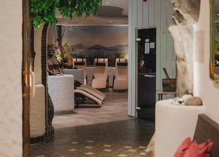 ホテル Relax- & Wanderhotel Poppengut 4*