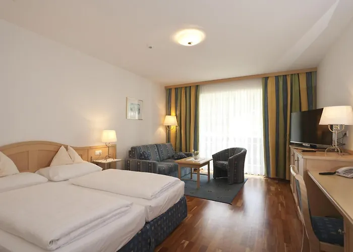 Relax- & Wanderhotel Poppengut 4* ヒンターシュトダー