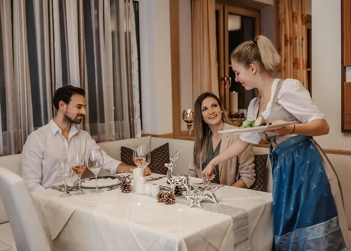 Relax- & Wanderhotel Poppengut فندق هينترستودر