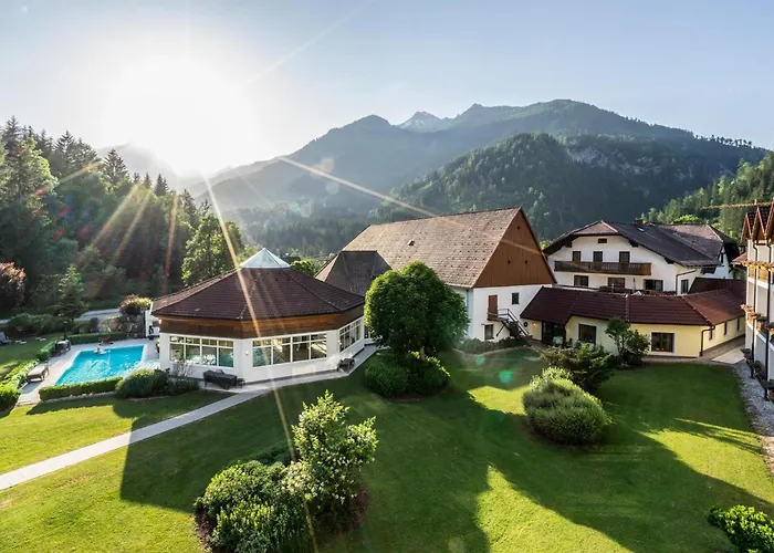 Relax- & Wanderhotel Poppengut فندق