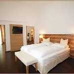 Relax- & Wanderhotel Poppengut הינטרסטודר
