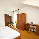 Relax- & Wanderhotel Poppengut הינטרסטודר