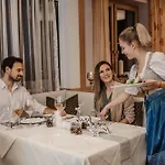 Relax-&wanderhotel Poppengut Hotel Hinterstoder