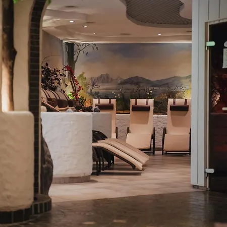 호텔 Relax- & Wanderhotel Poppengut 4*